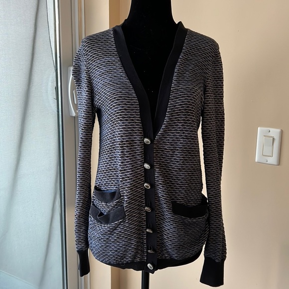 MARC BY MARC JACOBS Textured Triple Buttoned Cardigan - Picture 2 of 13